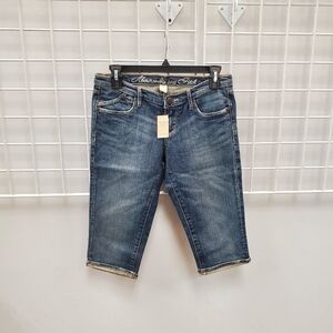 A&F Jean Short